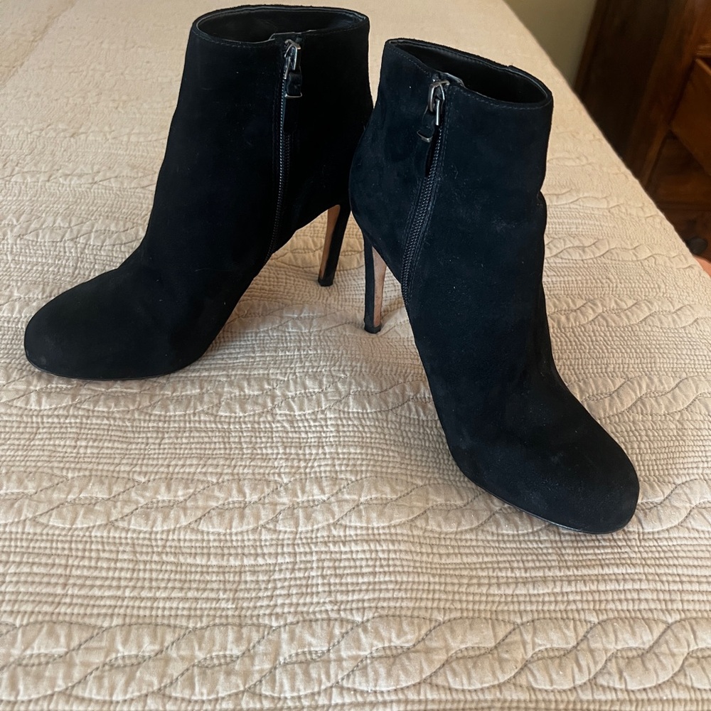 Via Spiga Black Heeled Boots